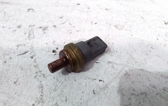Coolant temperature sensor