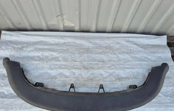 Volkswagen Golf Plus Front bumper lip 5M0805903