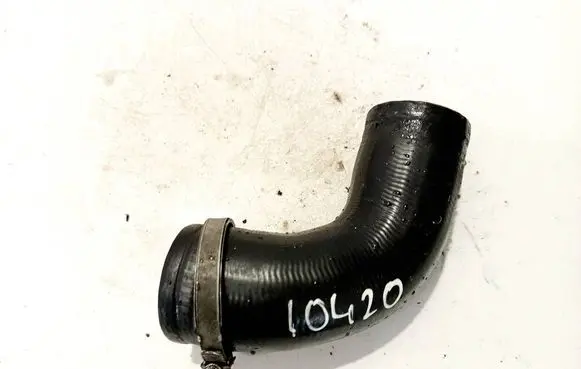 Engine coolant pipe/hose
