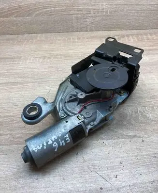 BMW 3 E46 Rear window wiper motor 6903667 8218849 8220774