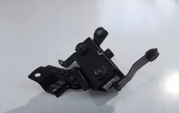 Nissan Leaf II (ZE1) ABS pump bracket 