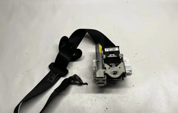 BMW 2 F22 F23 Front seatbelt 34143193D