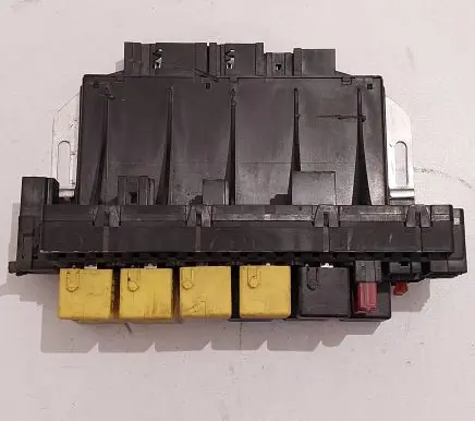 Mercedes-Benz S W220 Fuse module A0295450432 05045114 04511448001201