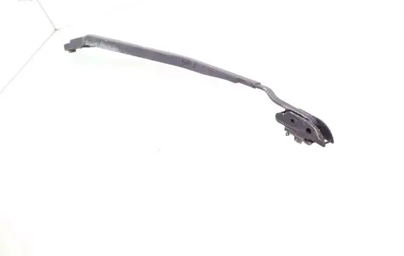 Nissan Primera Front wiper blade arm 80008637