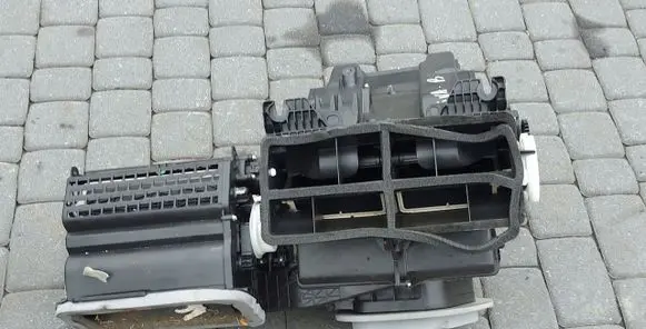 Opel Meriva B Interior heater climate box assembly 13345116Parts