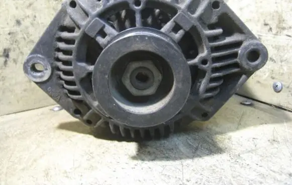 Renault Laguna I Generator/alternator 85416410770035