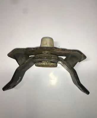 Toyota Land Cruiser (J120) Gearbox mount 237130060