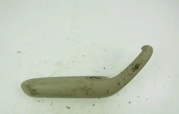 Audi A4 S4 B7 8E 8H Front interior roof grab handle 8E0867373