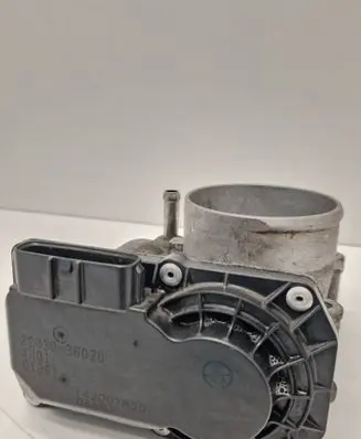 Lexus NX Throttle valve 2203036020 142007R30 08597