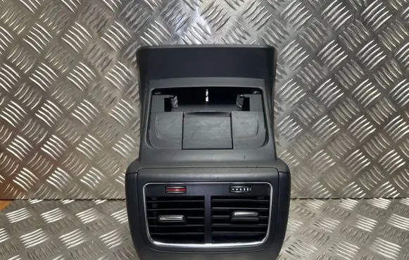 Audi Q5 SQ5 8R Rear air vent grill 8K0864376