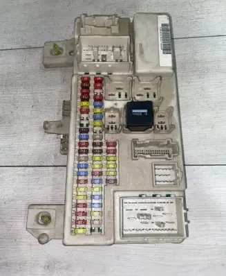 Ford Focus C-MAX Fuse module 519027403 00055064
