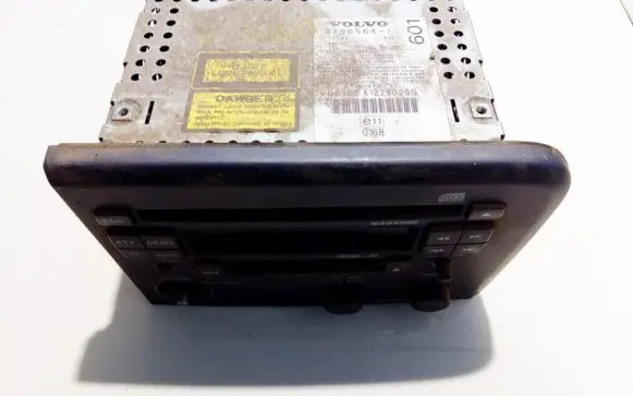 Volvo S80 Radio/CD/DVD/GPS head unit 94965641