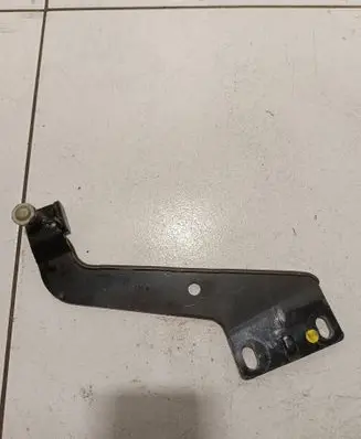 Volkswagen Sharan Sliding door upper roller guide/hinge 7H0843435B
