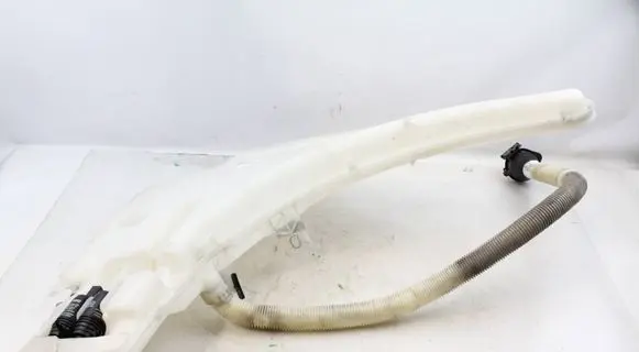 Windshield washer fluid reservoir/tank