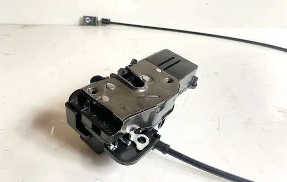 Tesla Model S Rear door lock 600891400F