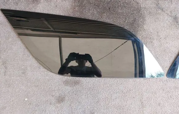 Dodge Durango Rear side window