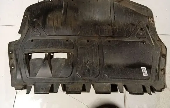 Seat Toledo III (5P) Engine splash shield/under tray
