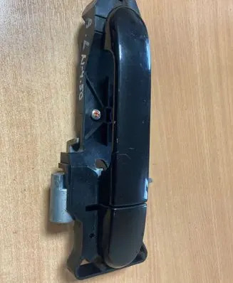 Nissan Note (E11) Rear door exterior handle 233323