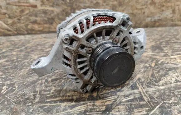 Ford Fusion II Generator/alternator DS7T10300HA