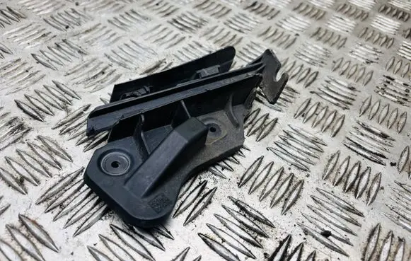Volkswagen Golf Plus Front bumper mounting bracket 5M0807183 5M0807049