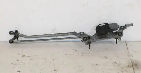 Porsche Cayenne (92A) Front wiper linkage and motor 7P0955119