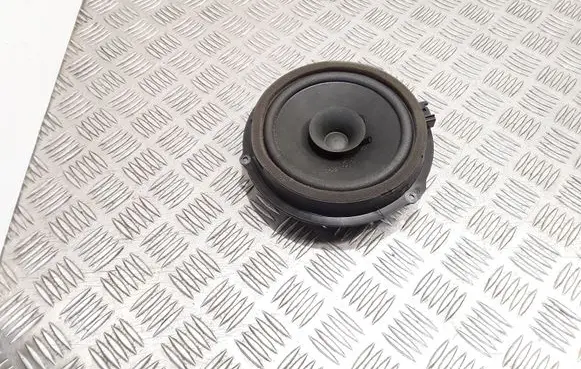 Ford Focus Front door speaker AA6T18808CA