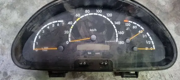 Mercedes-Benz Sprinter W901 W902 W903 W904 Speedometer (instrument cluster) A0014468521