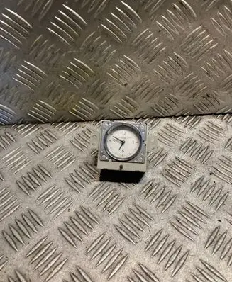 Chrysler 300 - 300C Clock 04602626AB
