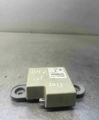 BMW 5 GT F07 Antenna control unit 693502401