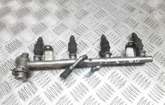 Audi A6 S6 C5 4B Fuel main line pipe 058133681