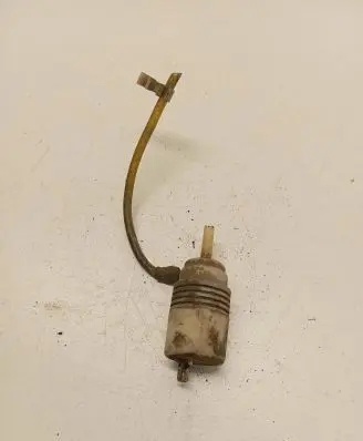 Audi 100 S4 C4 Windscreen/windshield washer pump 171955651