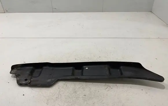 Skoda Superb B6 (3T) Fender end trim 3T0821111