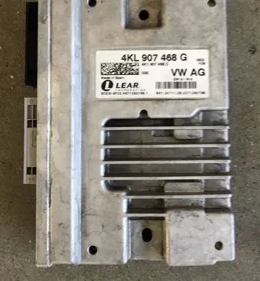 Porsche Taycan 9J1 Gateway control module 4KL907468G 4K1907468C