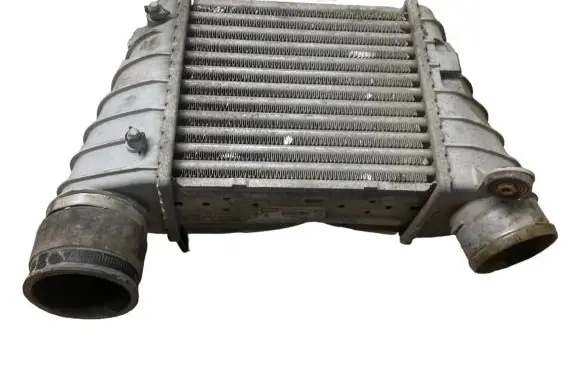 Audi TT Mk1 Intercooler radiator 8L9145805
