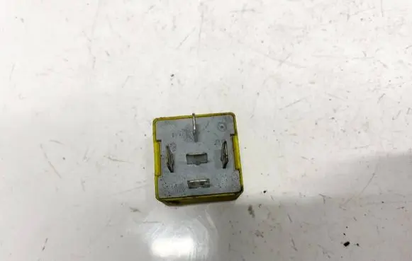 Renault Espace III Other relay 40a03532