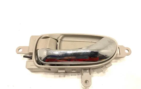 Nissan Leaf I (ZE0) Front door interior handle