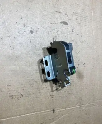 Mercedes-Benz Sprinter W906 Loading door lock A9067401235 9067401235