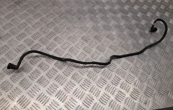 Porsche Panamera (970) Breather hose/pipe 97010631001