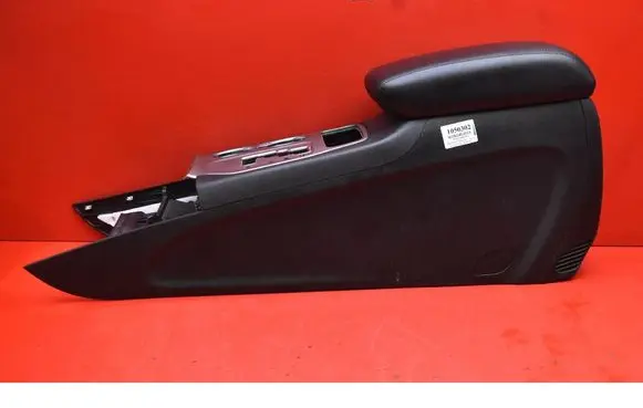 Jeep Grand Cherokee Center console 