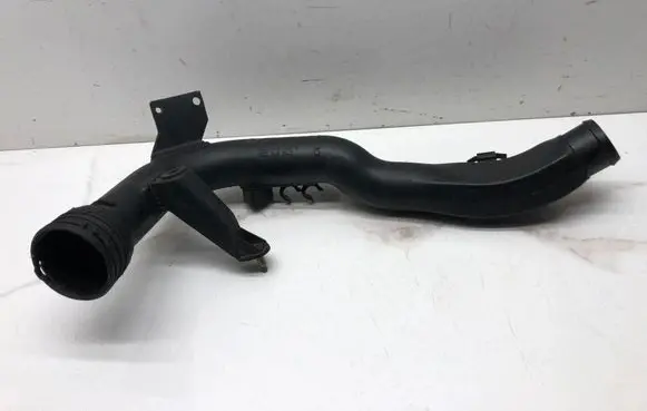 Volkswagen Golf V Intercooler hose/pipe 3B0145762C 8E0145762B 8R0145762