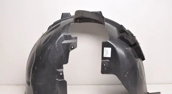 Volvo XC40 Front arch 32241407