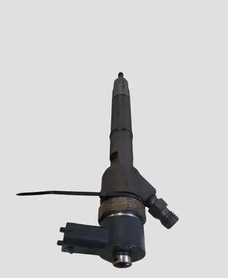 Hyundai i40 Fuel injector 0445110411