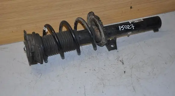 Skoda Karoq Front shock absorber/damper 5Q3413031K