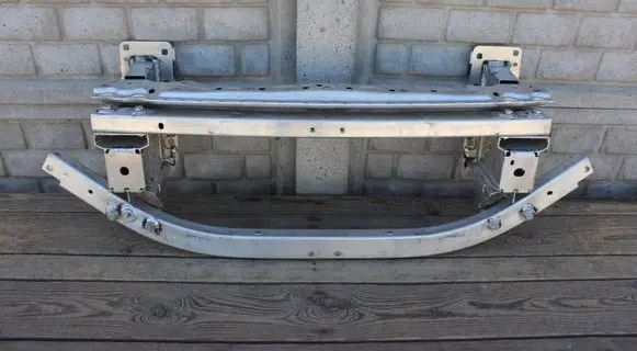 Maserati GranTurismo Front bumper support beam 80001900