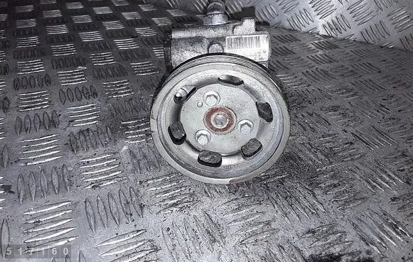Dacia Logan II Power steering pump 7613955614