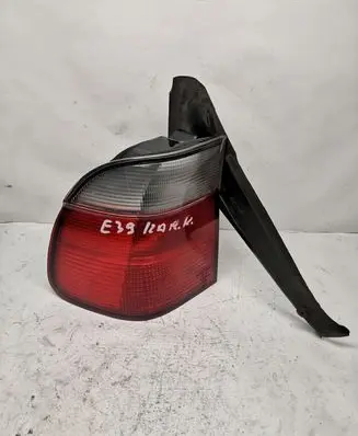BMW 5 E39 Rear/tail lights 2496321 51718218925 8218925