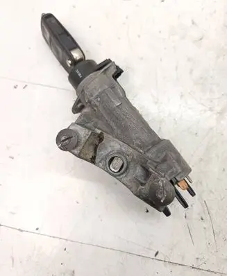 Volkswagen Golf IV Ignition lock 4B0905851C