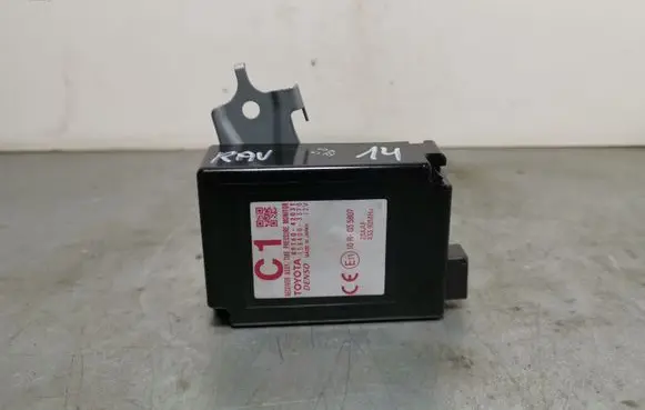 Toyota RAV 4 (XA40) Tire pressure control unit 1584003370 8976042031