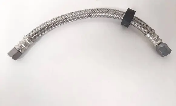 Mercedes-Benz SL R231 Fuel line pipe 