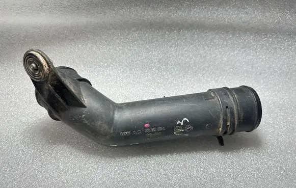 Audi A3 S3 8P Intercooler hose/pipe 3C0145770B